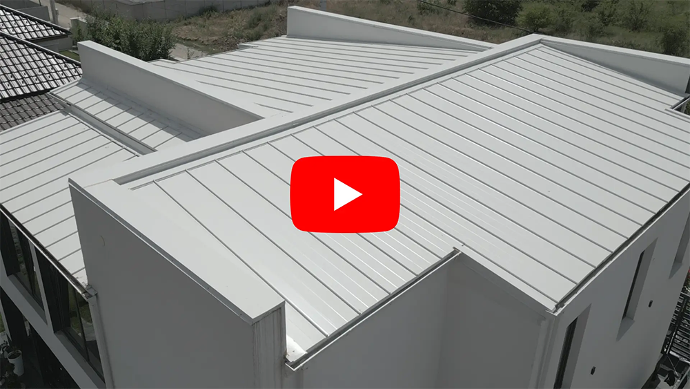 Canto Nervurat Smart, finisaj Fresco, culoare alb gri - RAL 9002, proiect rezidențial